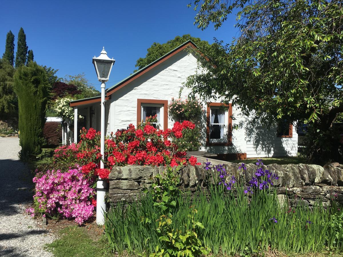 Settlers Cottage Motel Эрроутаун Экстерьер фото